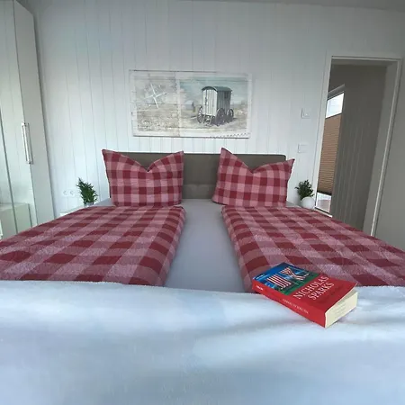 펜션 Antares One By Seeblick Ferien 올페니츠