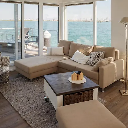 Antares One By Seeblick Ferien